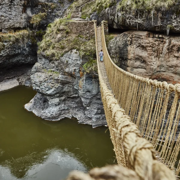 QESWACHAKA (PUENTE INCA)